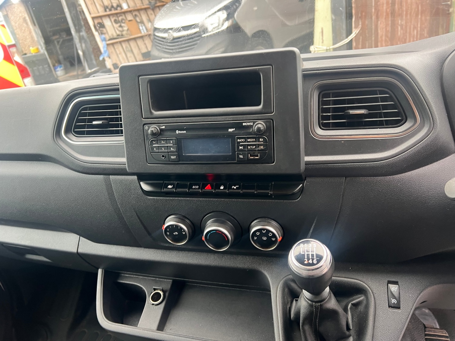 Used Nissan Interstar 2022 for sale - 76375035: Photo 2