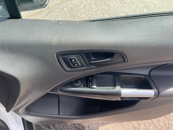 Used Ford Transit Connect 2020 for sale - 78555826: Photo
