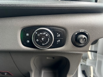 Used Ford Transit 2022 for sale - 76637971: Photo