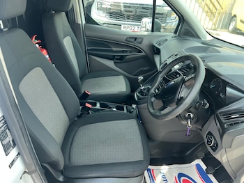 Used Ford Transit Connect 2020 for sale - 75660424: Photo
