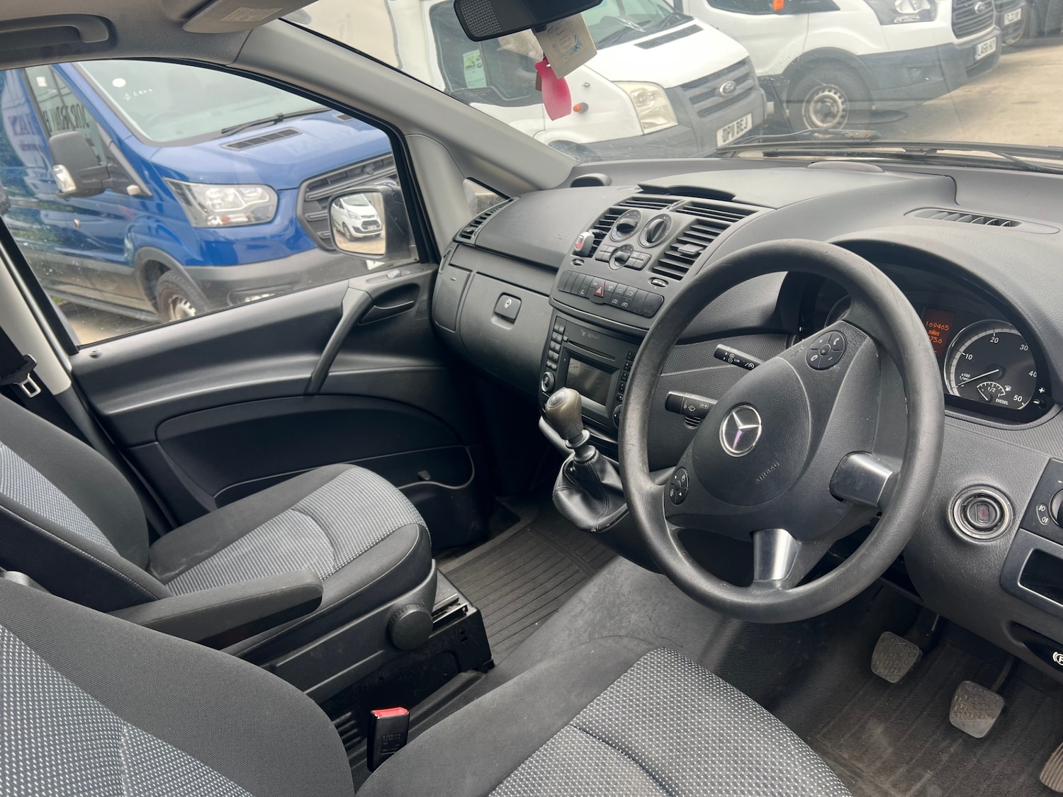 Used Mercedes-Benz Vito 2011 for sale - 76127651: Photo 5