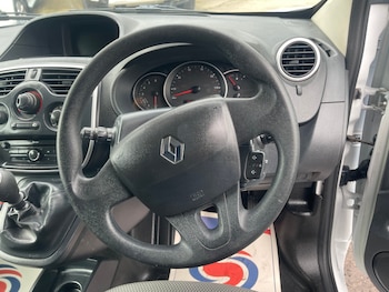 Used Renault Kangoo 2020 for sale - 78307813: Photo