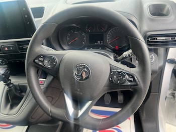 Used Vauxhall Combo 2022 for sale - 76474745: Photo