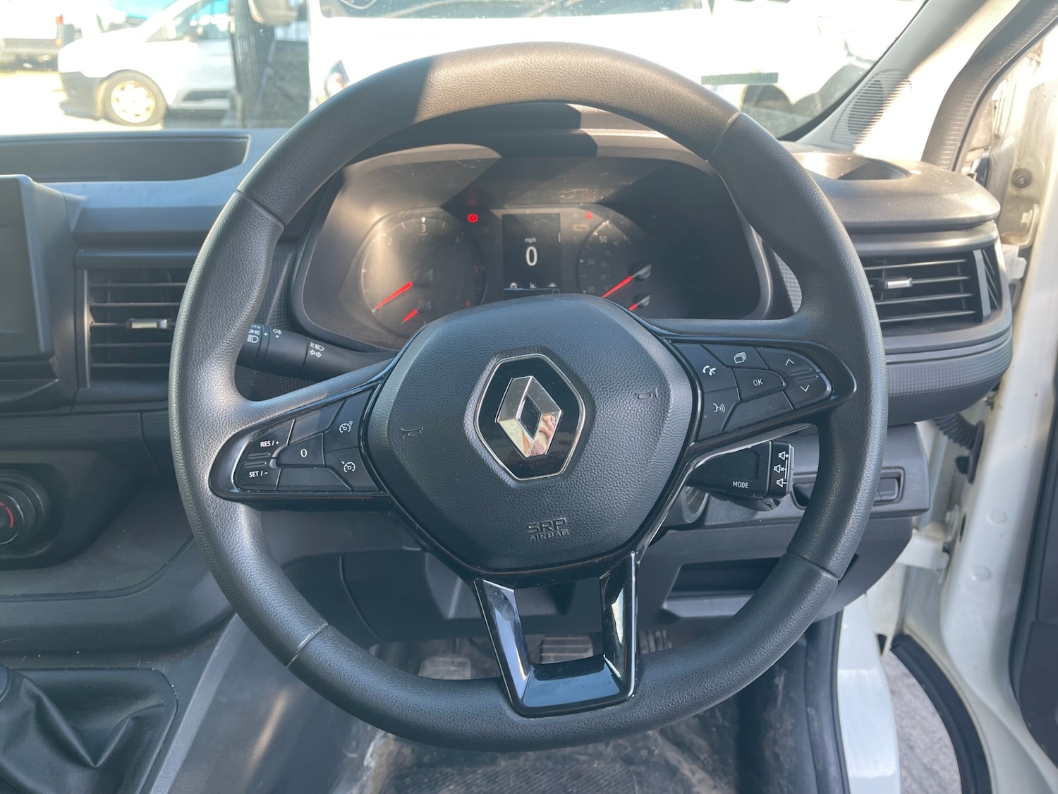 Used Renault Trafic 2022 for sale - 78077937: Photo 2