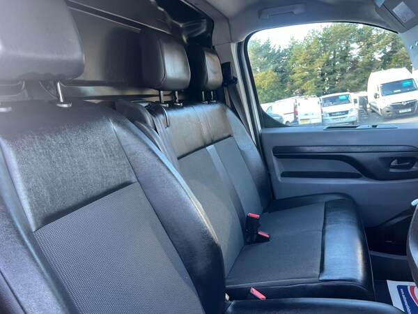Used Vauxhall Vivaro 2021 for sale - 76273356: Photo 13
