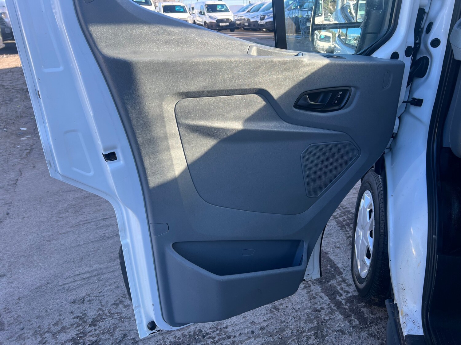 Used Ford Transit 2018 for sale - 78077659: Photo 27