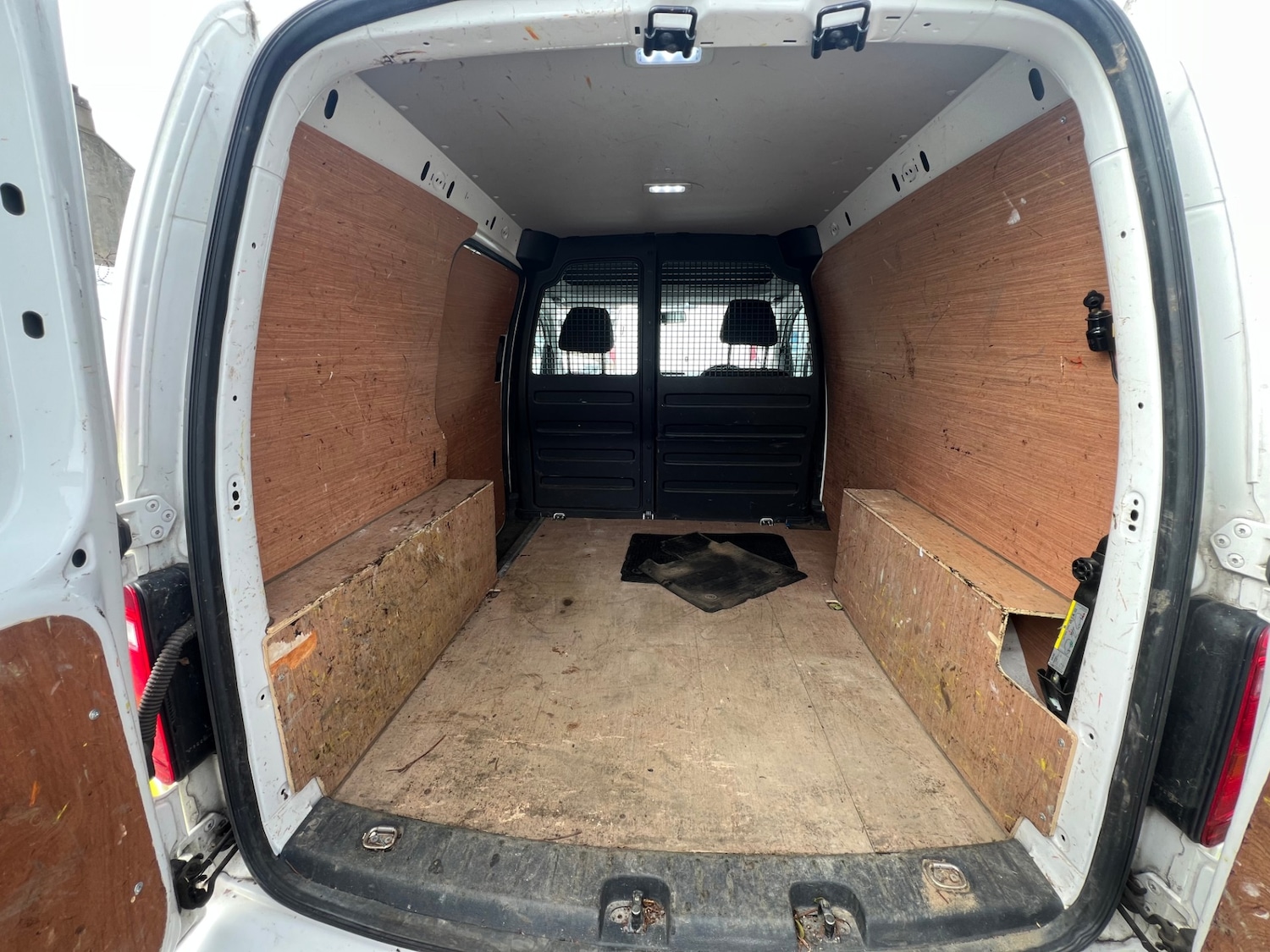 Used Volkswagen Caddy 2019 for sale - 76672992: Photo 6