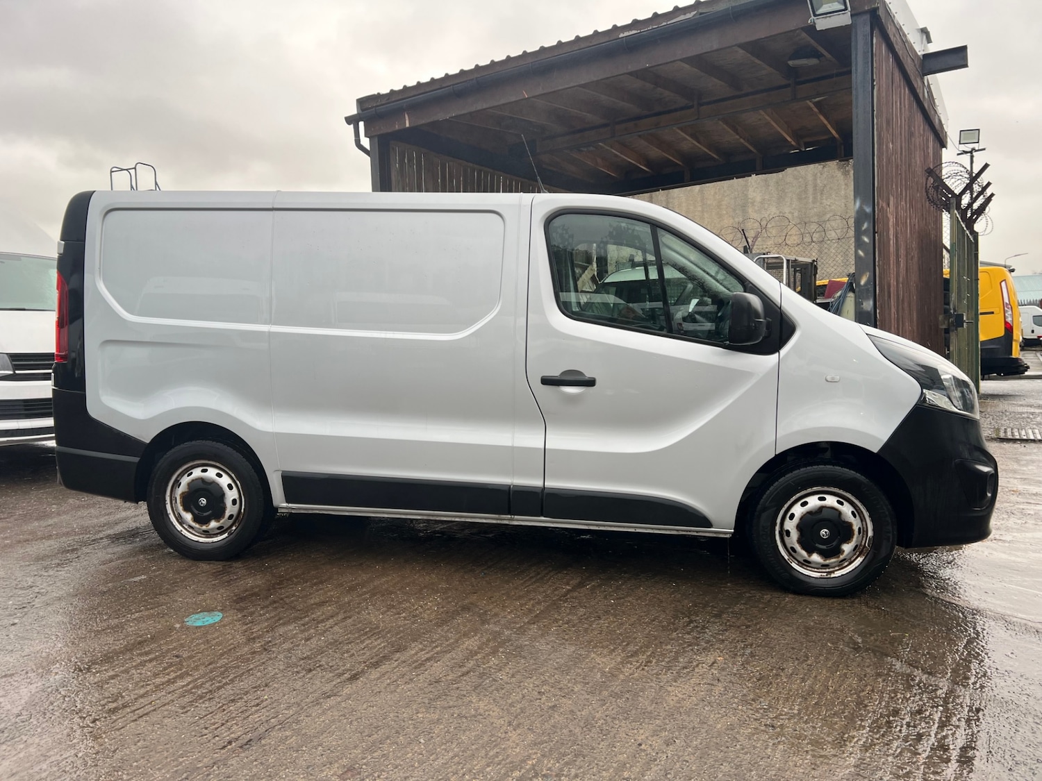 Used Vauxhall Vivaro 2019 for sale - 77205765: Photo 6