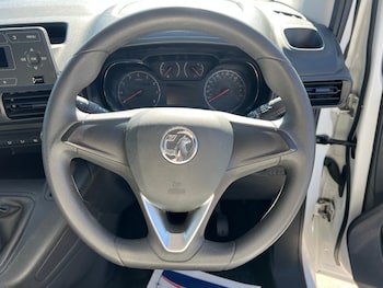 Used Vauxhall Combo 2020 for sale - 75638328: Photo
