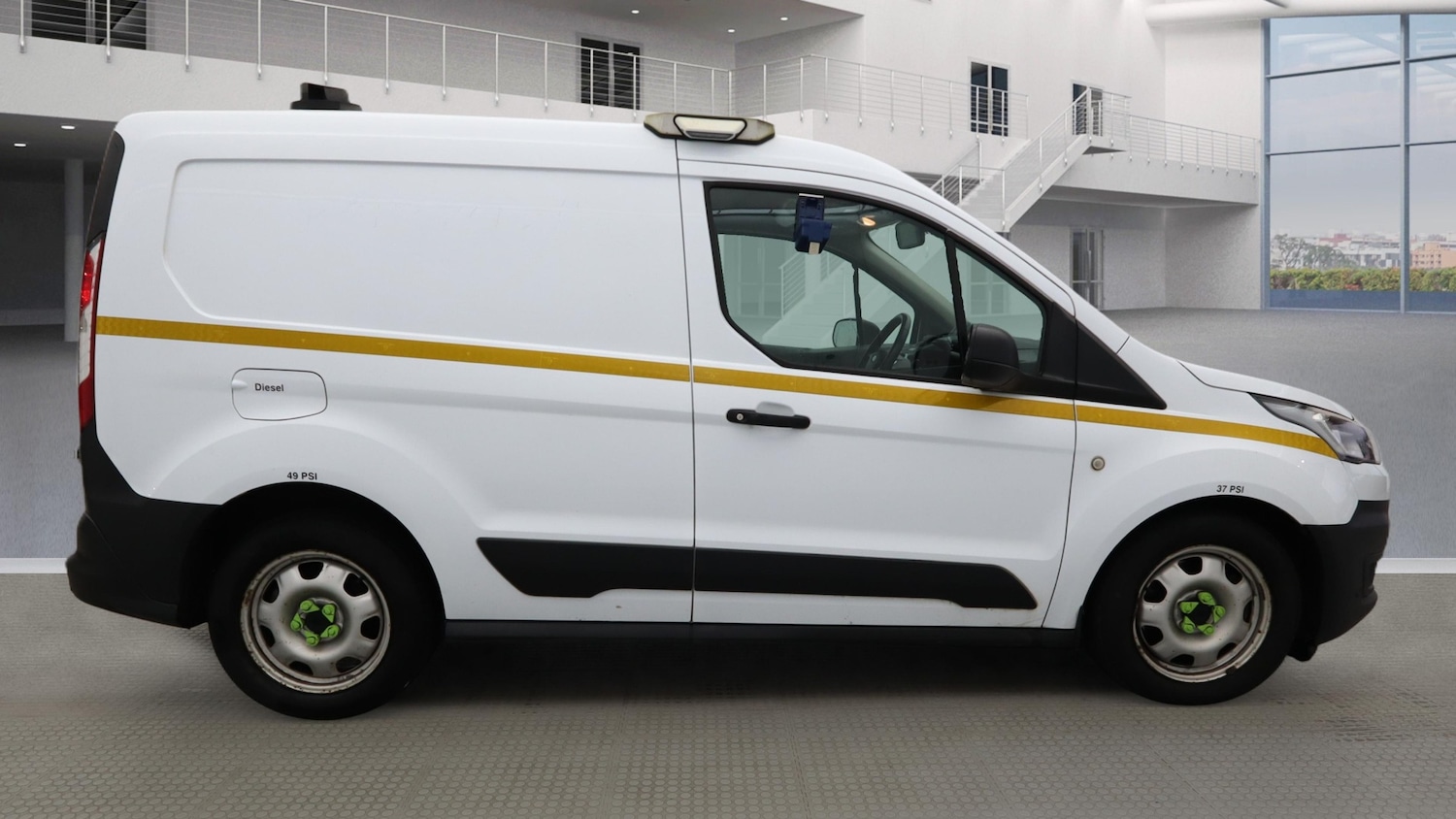 Used Ford Transit Connect 2019 for sale - 77335821: Photo 3