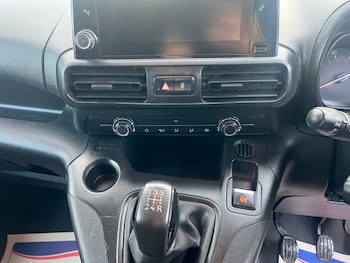 Used Citroen Berlingo 2021 for sale - 77001934: Photo