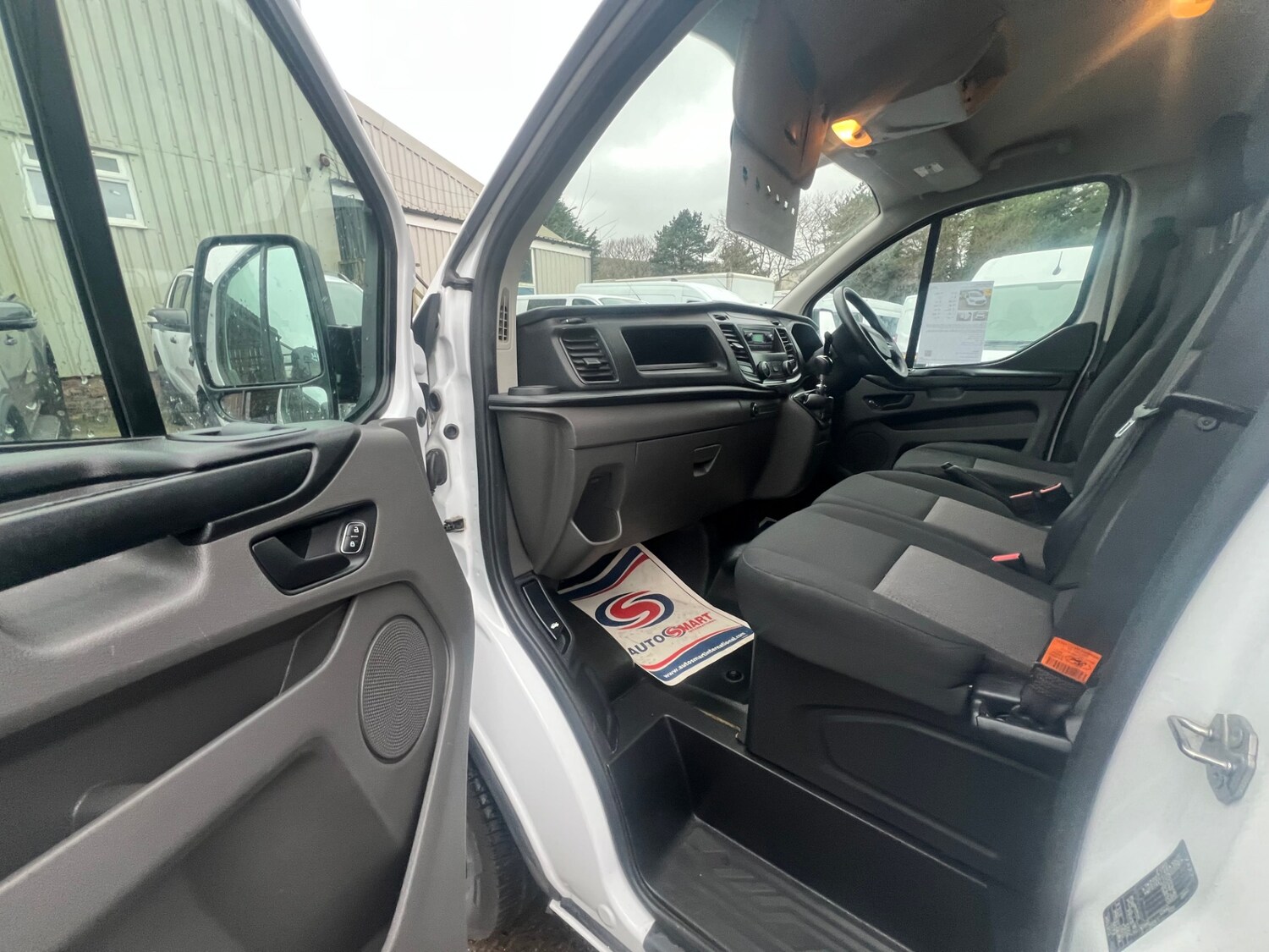 Used Ford Transit Custom 2019 for sale - 77673946: Photo 6
