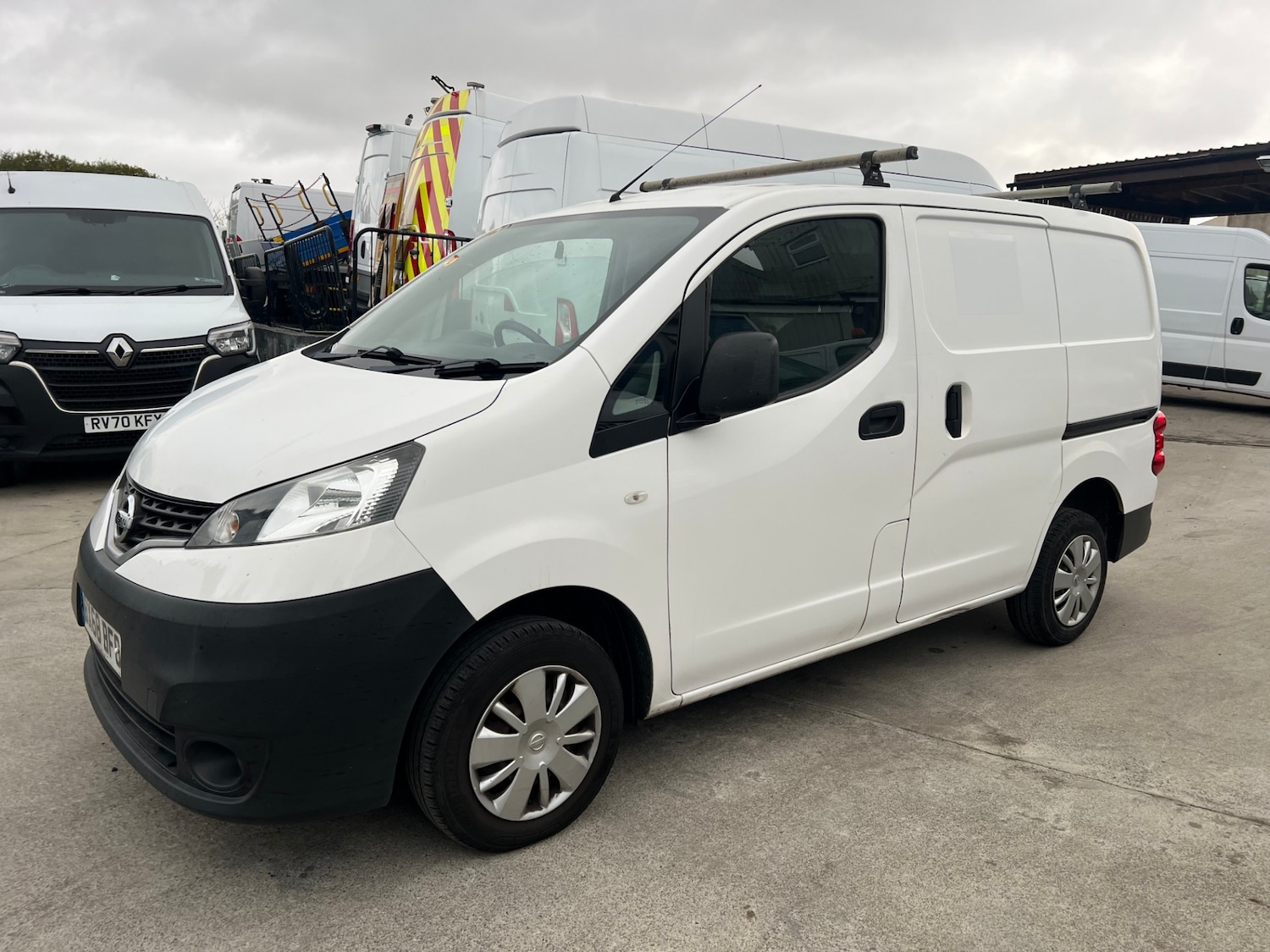 Used Nissan NV200 2018 for sale - 76340141: Photo 2
