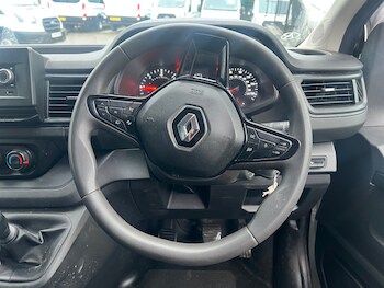 Used Renault Trafic 2022 for sale - 77756002: Photo