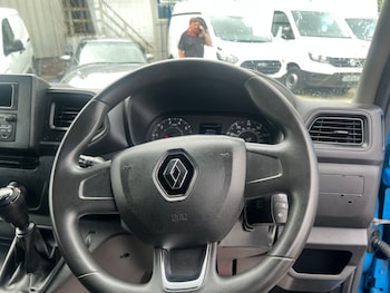Used Renault Master 2021 for sale - 78729936: Photo