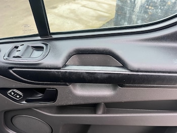 Used Ford Transit Custom 2020 for sale - 77335800: Photo