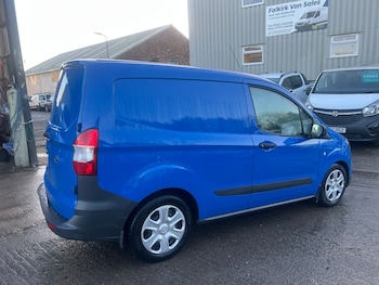 Used Ford Transit Courier 2020 for sale - 78476093: Photo