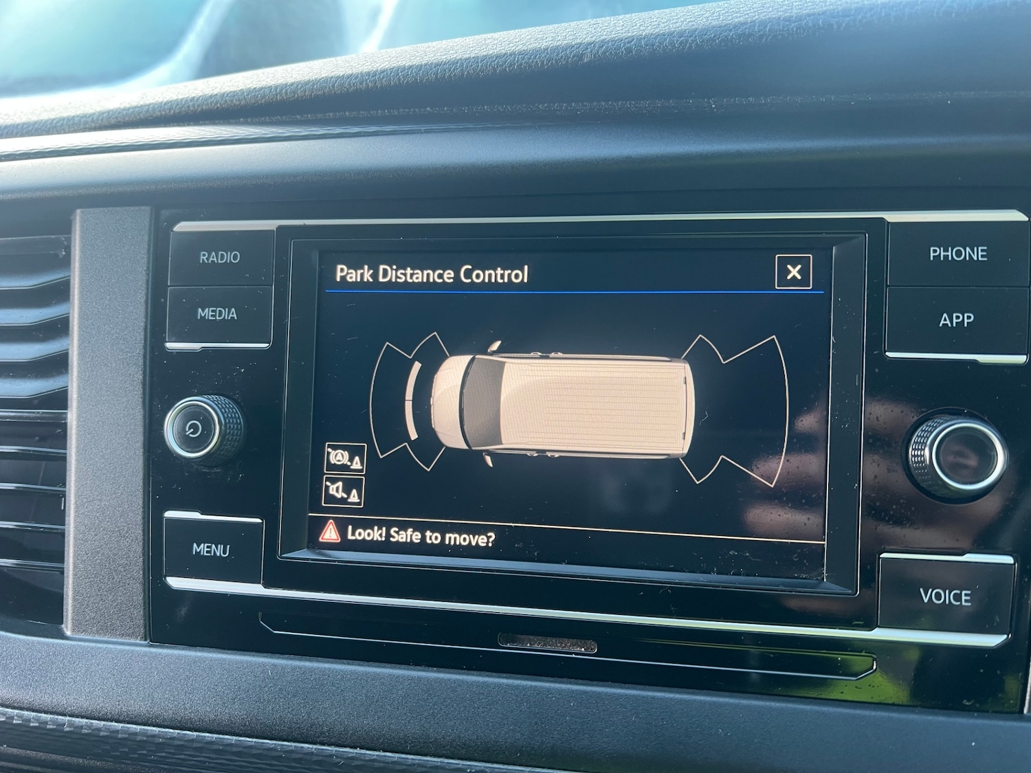 Used Volkswagen Transporter 2021 for sale - 78172769: Photo 2