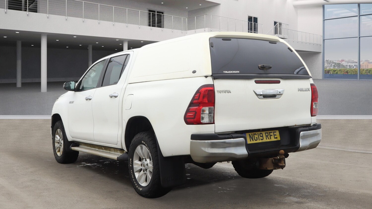 Used Toyota Hilux 2019 for sale - 77926982: Photo 3
