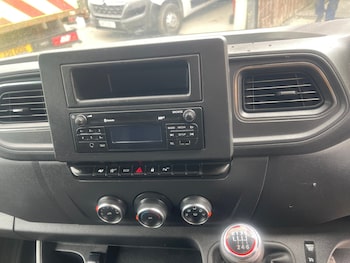 Used Renault Master 2023 for sale - 79512368: Photo