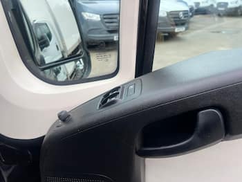 Used Peugeot Boxer 2018 for sale - 79837157: Photo