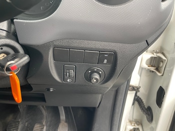 Used Citroen Berlingo 2015 for sale - 79512792: Photo