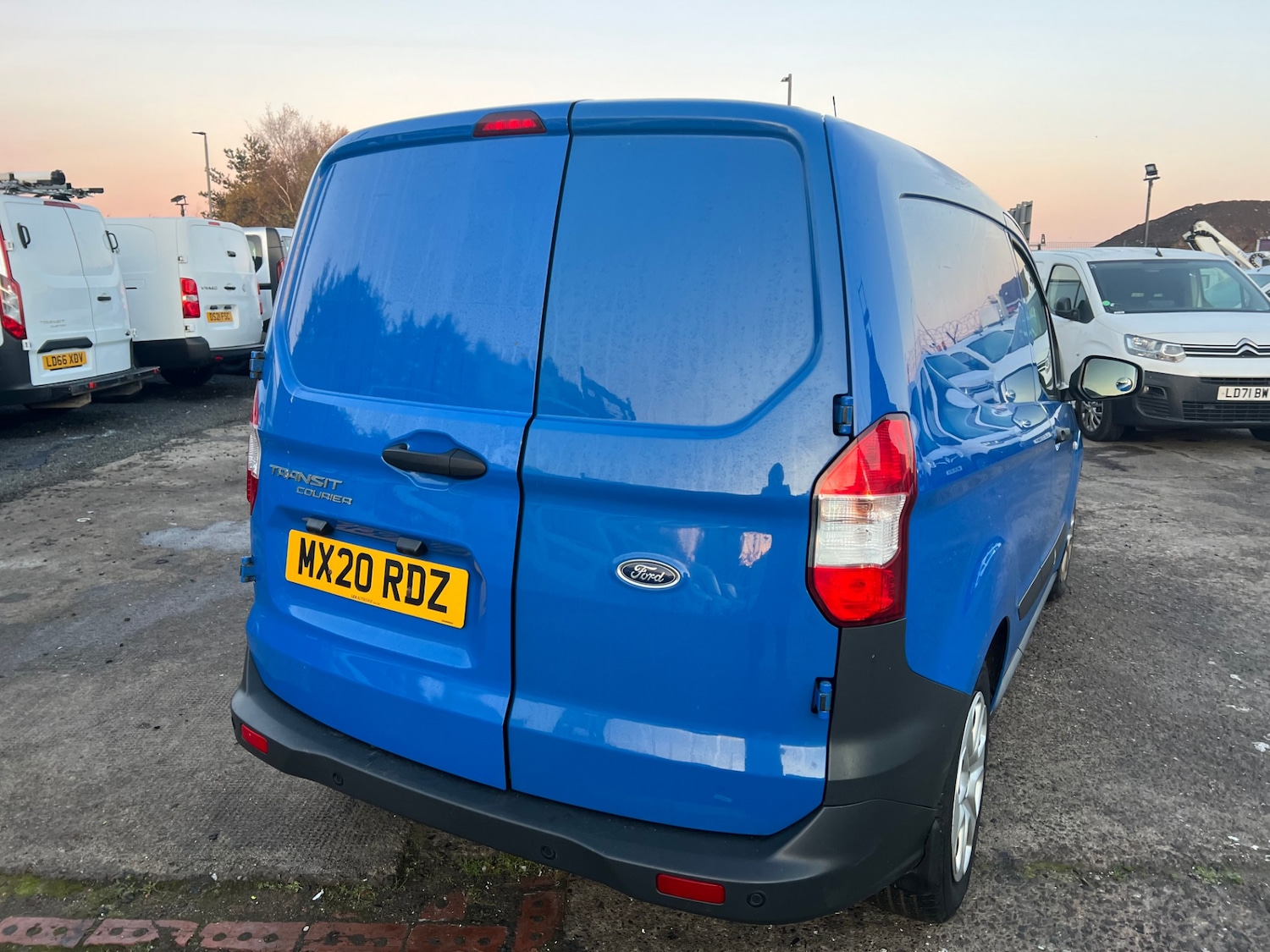 Used Ford Transit Courier 2020 for sale - 76804448: Photo 10