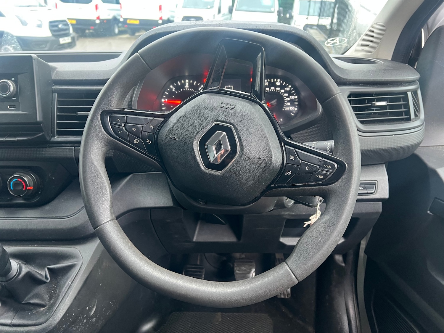 Used Renault Trafic 2022 for sale - 77638771: Photo 4