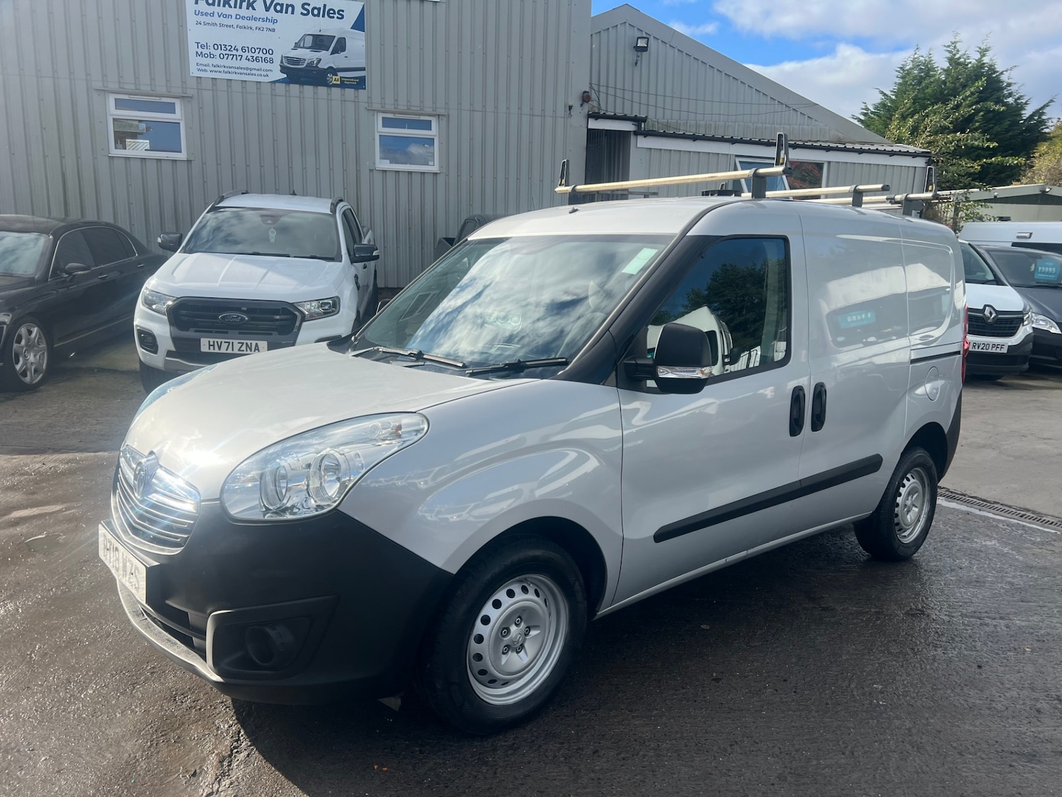 Used Vauxhall Combo 2018 for sale - 76375025: Photo 11