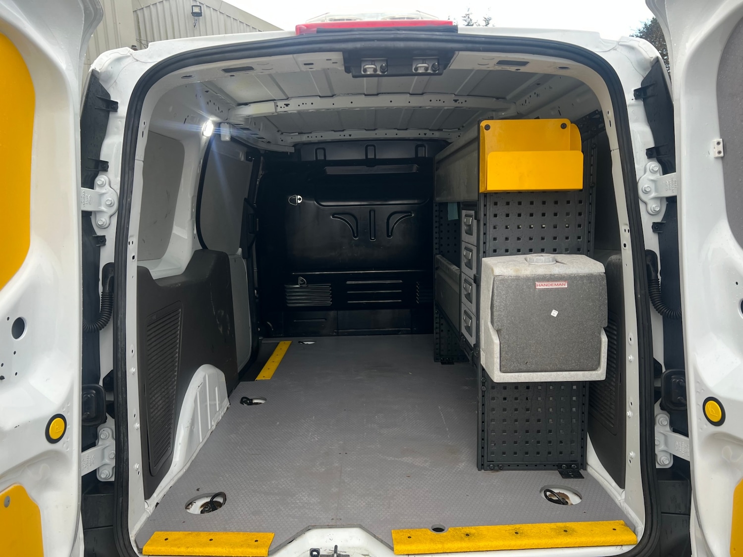 Used Ford Transit Connect 2020 for sale - 77310390: Photo 8