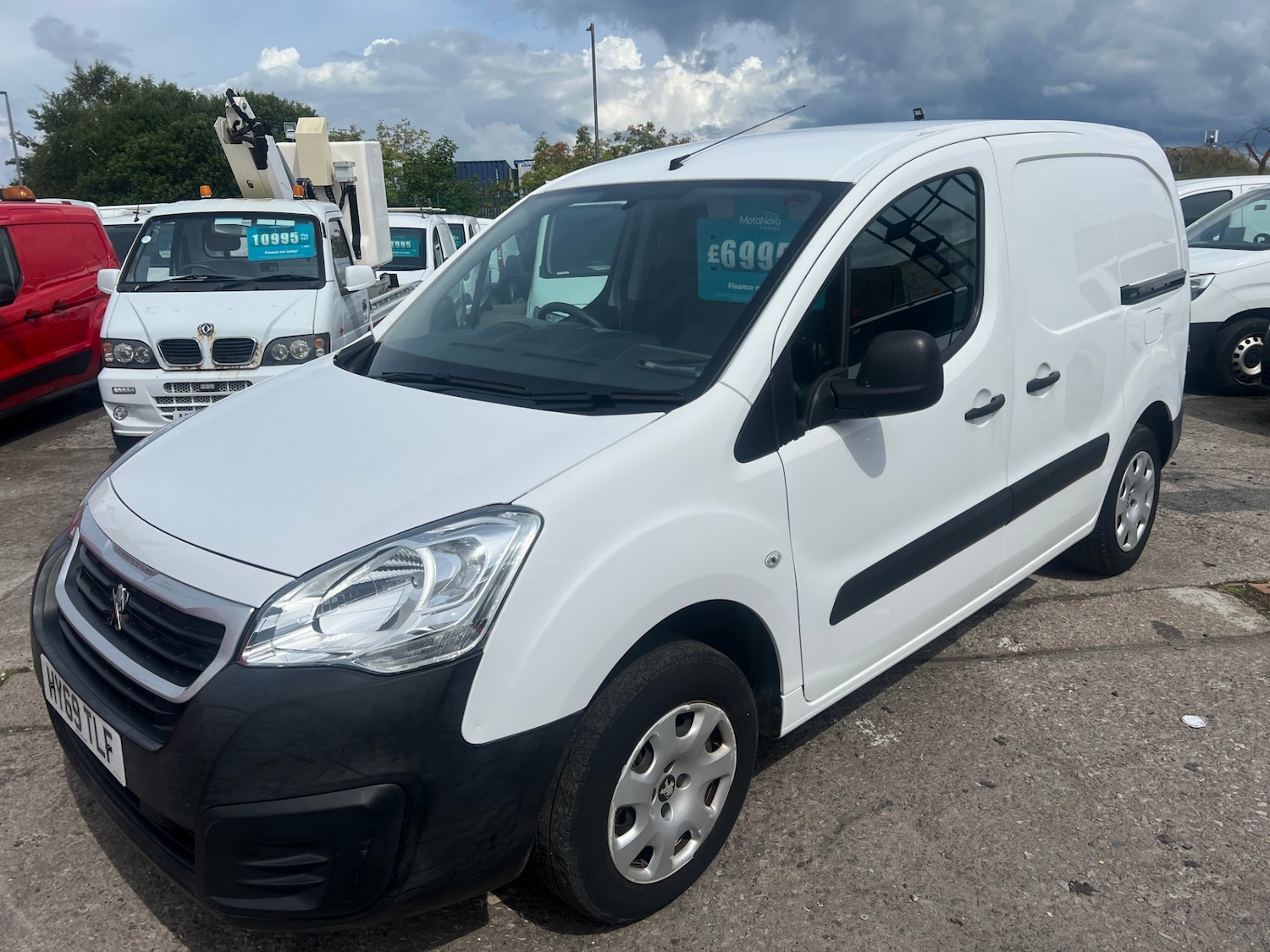 Used Peugeot Partner 2019 for sale - 76410792: Photo 9
