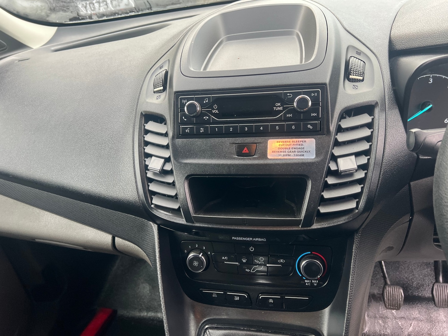 Used Ford Transit Connect 2020 for sale - 77800155: Photo 3