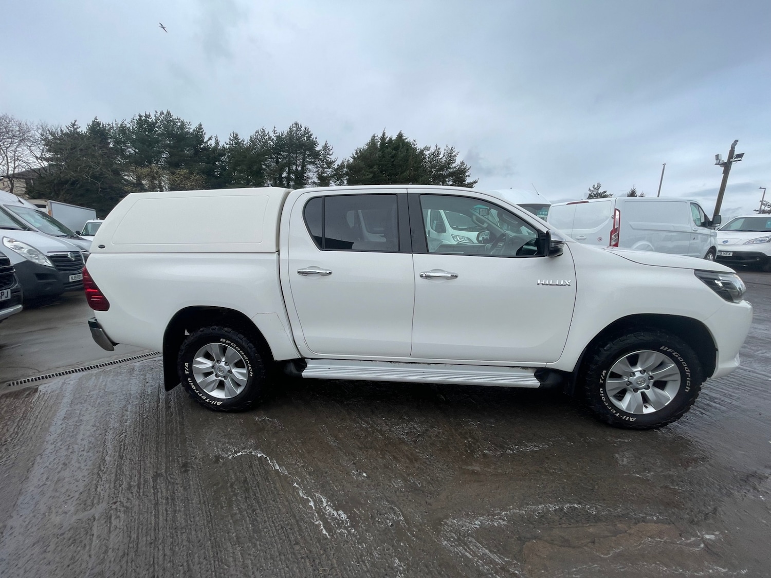 Used Toyota Hilux 2019 for sale - 78141887: Photo 9