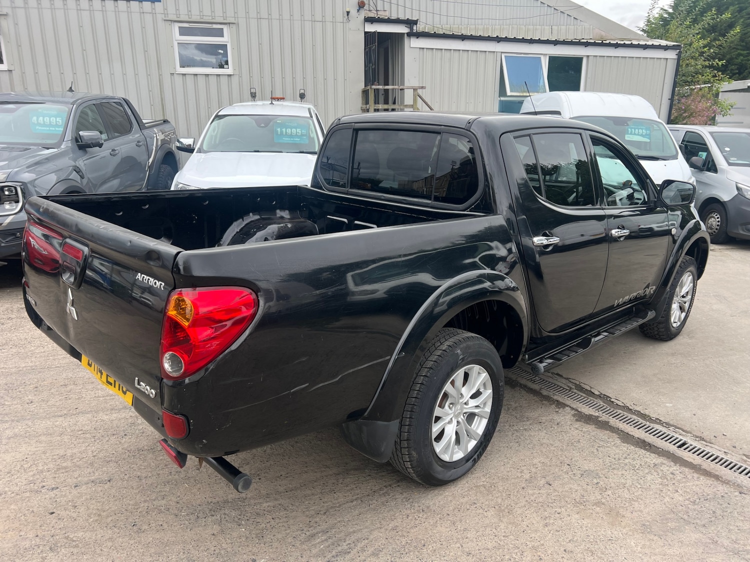 Used Mitsubishi L200 2014 for sale - 76402035: Photo 10