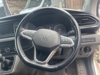 Used Volkswagen Transporter 2022 for sale - 78691680: Photo