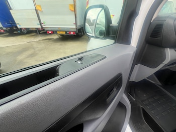 Used Vauxhall Vivaro 2022 for sale - 78539795: Photo