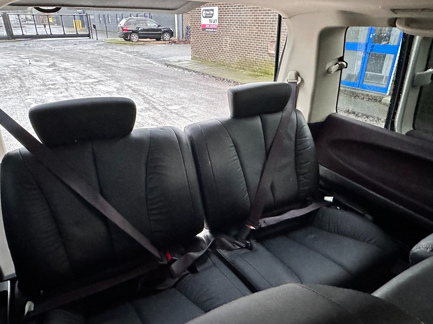 Used Nissan Elgrand 2022 for sale - 77160027: Photo 17