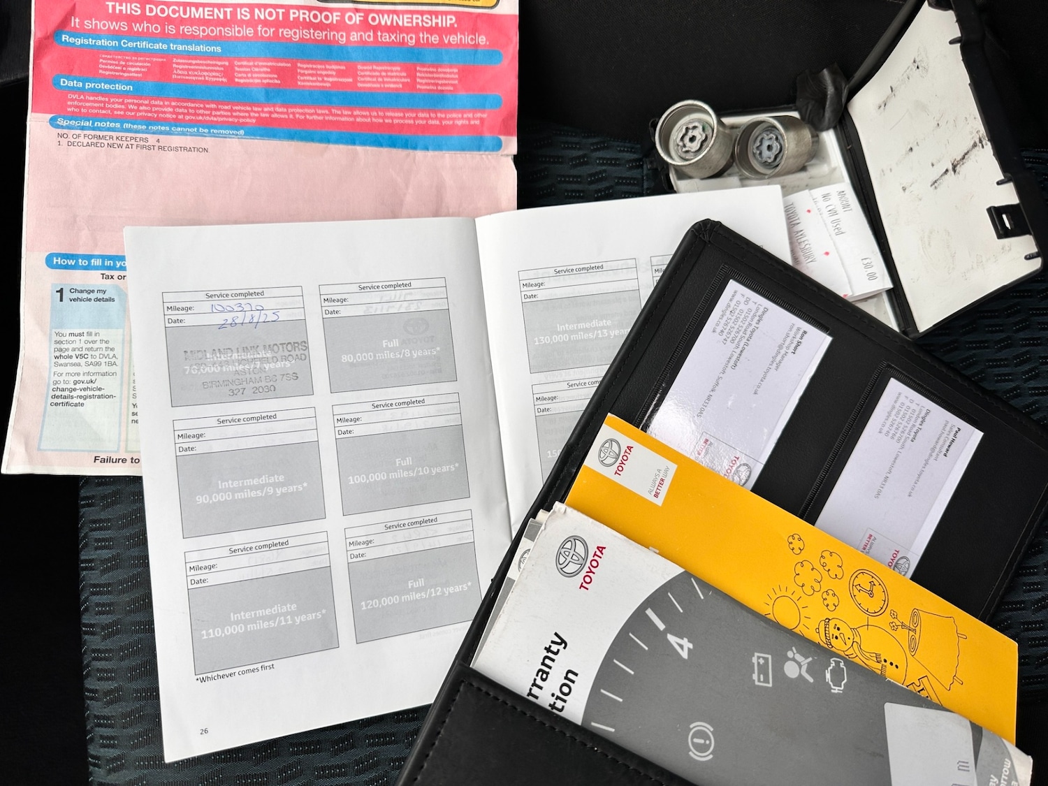 Used Toyota Yaris 2012 for sale - 77253535: Photo 18