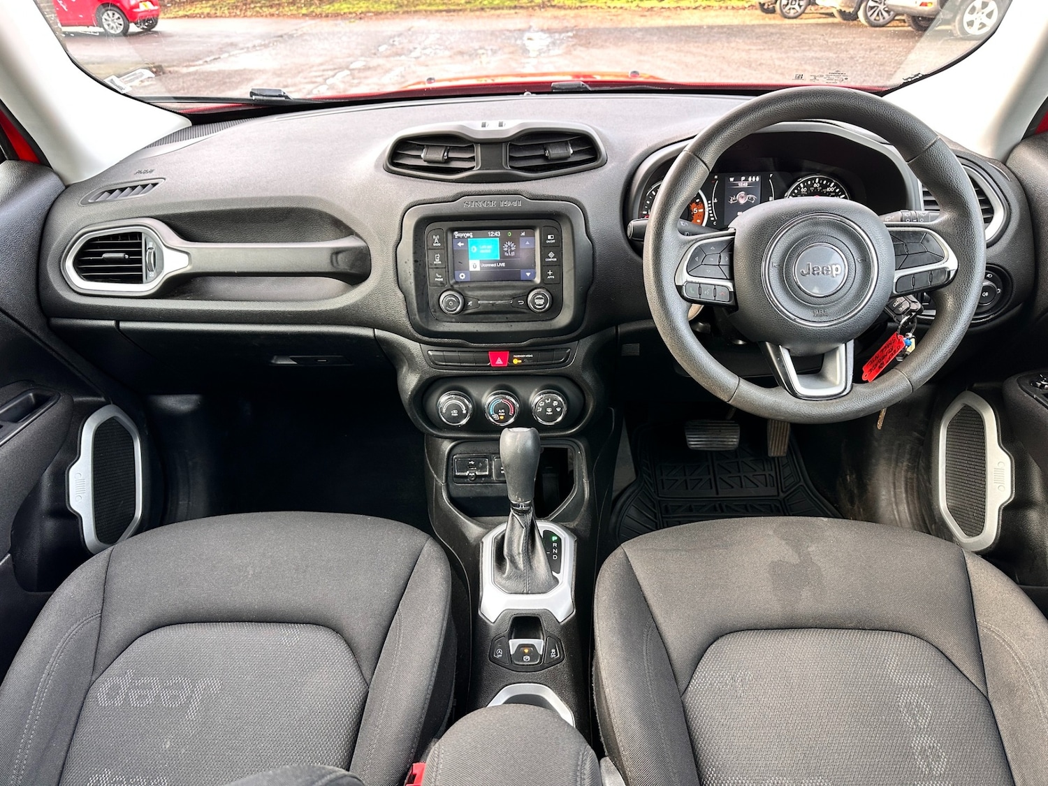 Used Jeep Renegade 2017 for sale - 78127263: Photo 9