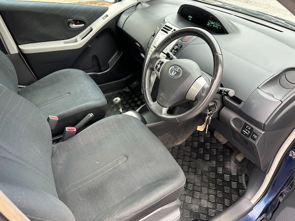 Used Toyota Yaris 2008 for sale - 76305819: Photo 11