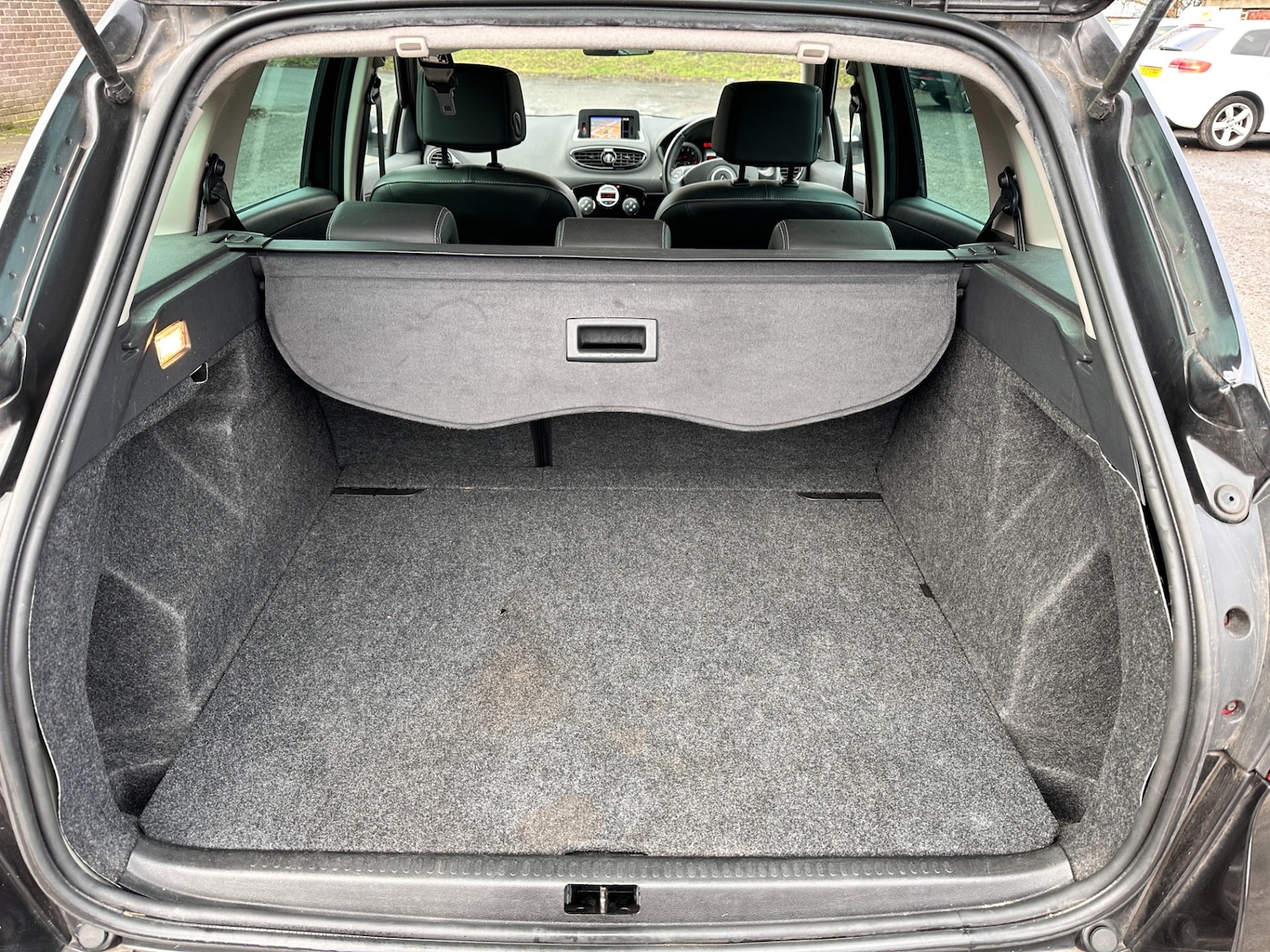 Used Renault Clio 2012 for sale - 77264809: Photo 14