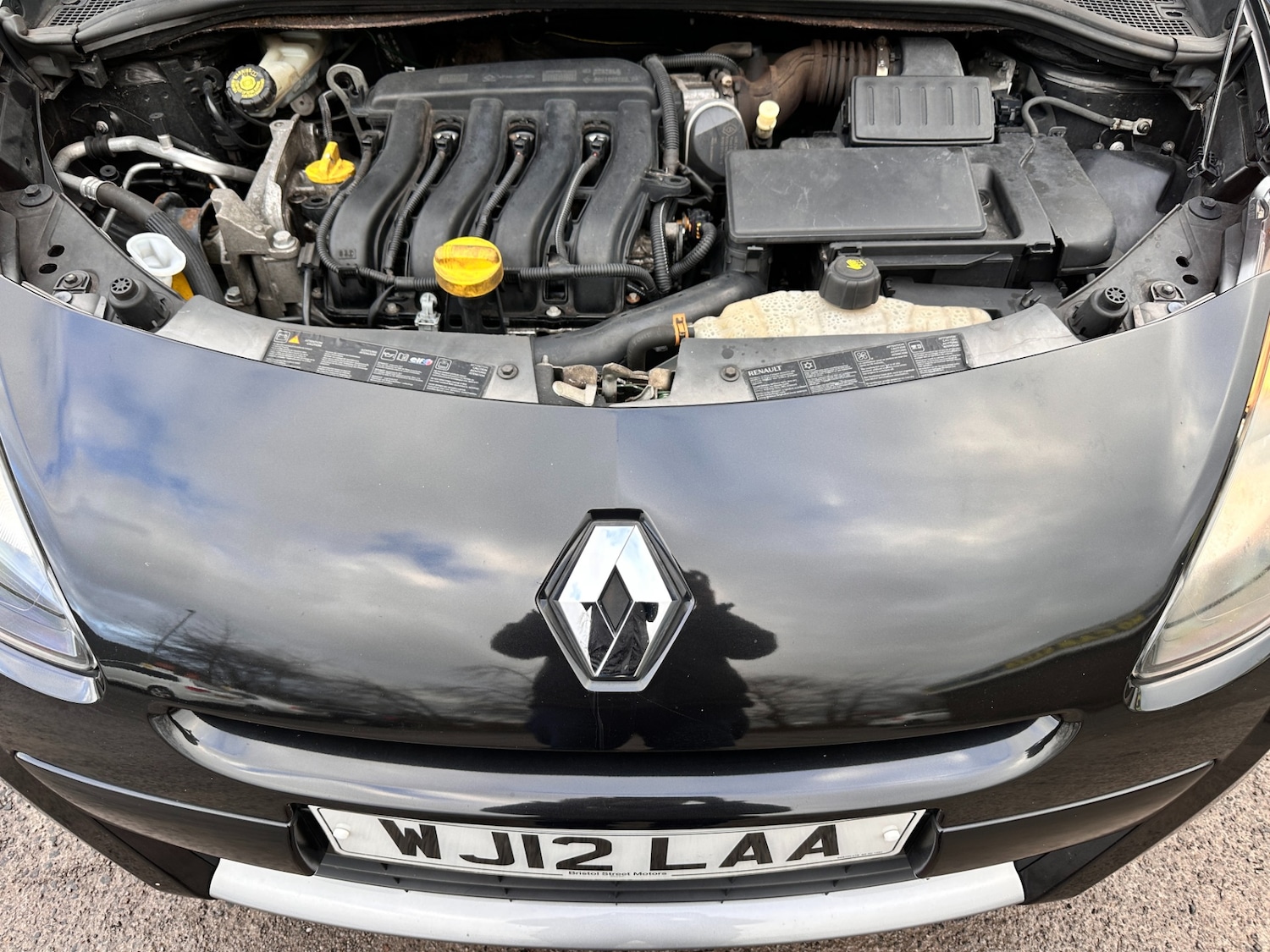 Used Renault Clio 2012 for sale - 77264809: Photo 15