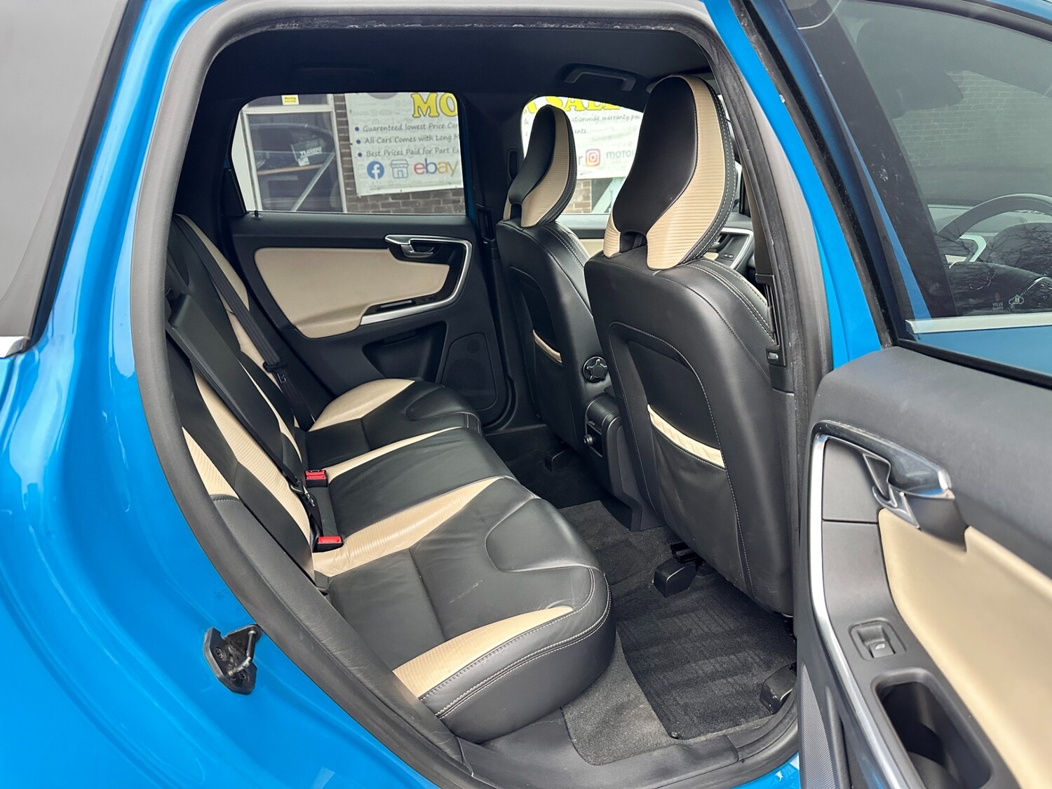 Used Volvo XC60 2012 for sale - 78172273: Photo 12