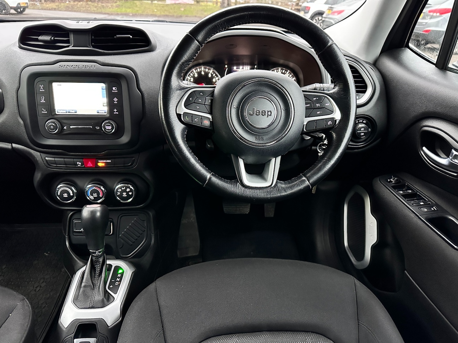 Used Jeep Renegade 2016 for sale - 77426216: Photo 9