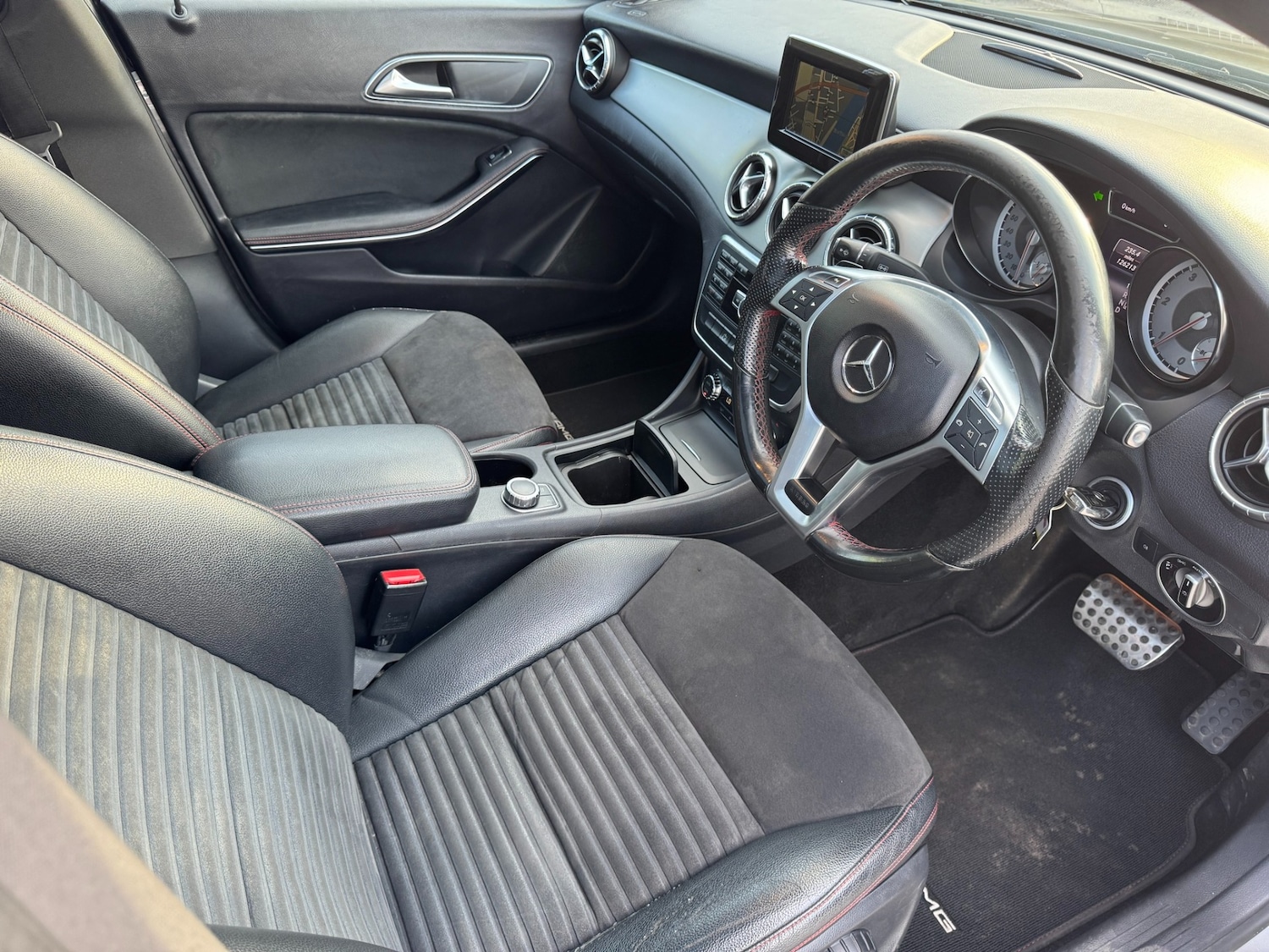 Used Mercedes-Benz CLA 2013 for sale - 78172319: Photo 11