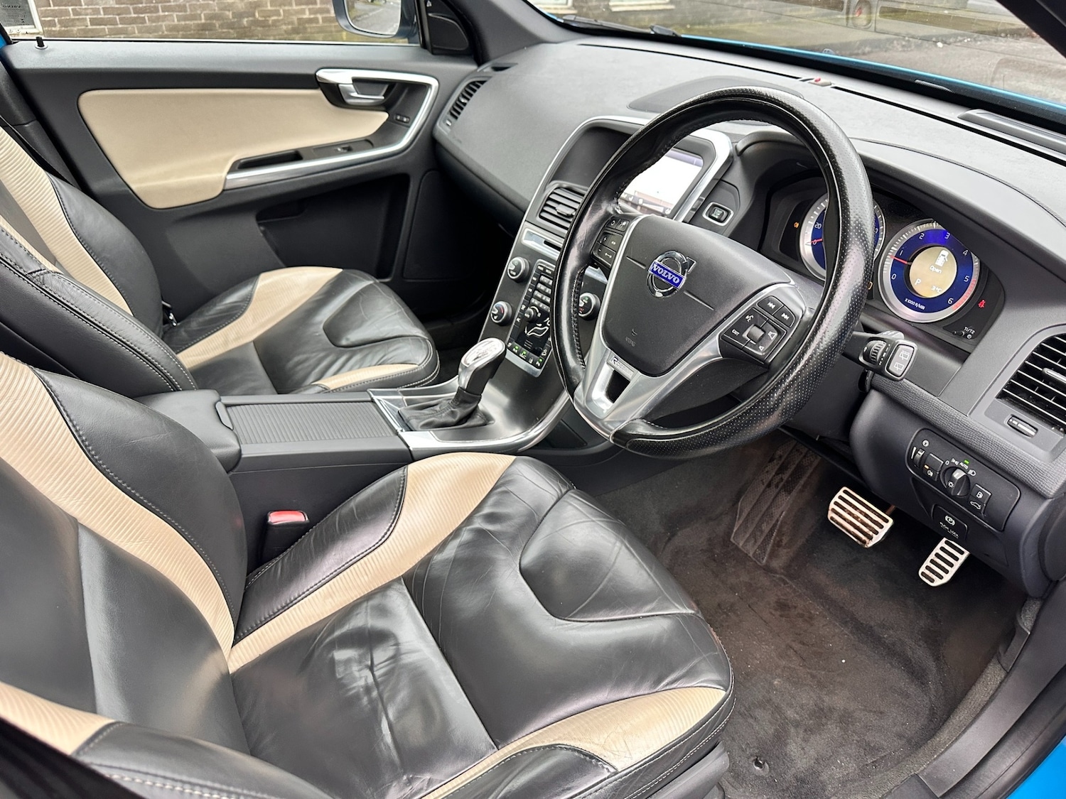 Used Volvo XC60 2012 for sale - 77477963: Photo 11