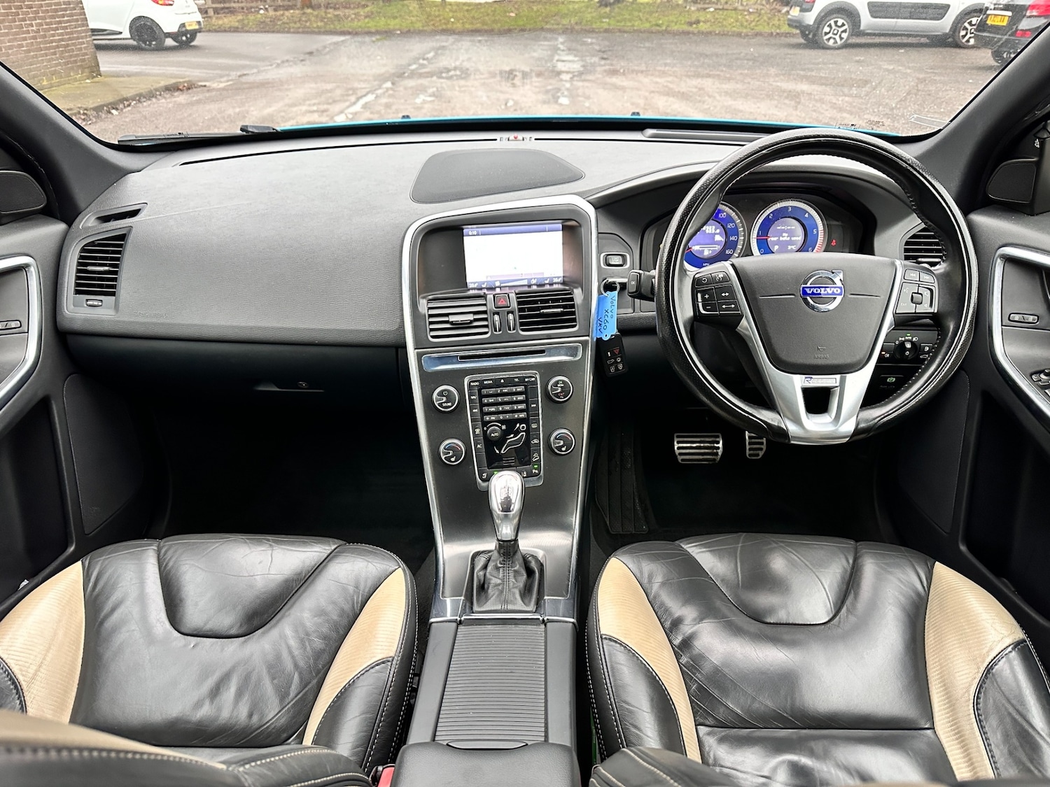 Used Volvo XC60 2012 for sale - 77477963: Photo 9