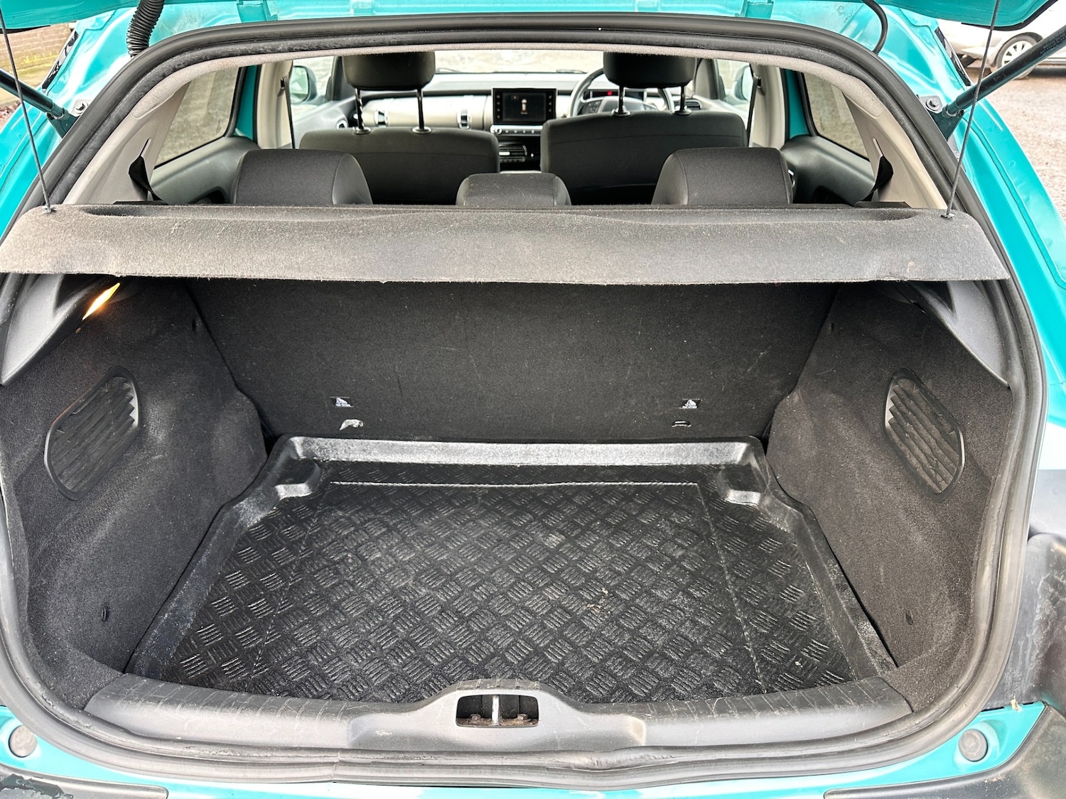 Used Citroen C4 Cactus 2015 for sale - 76969808: Photo 13