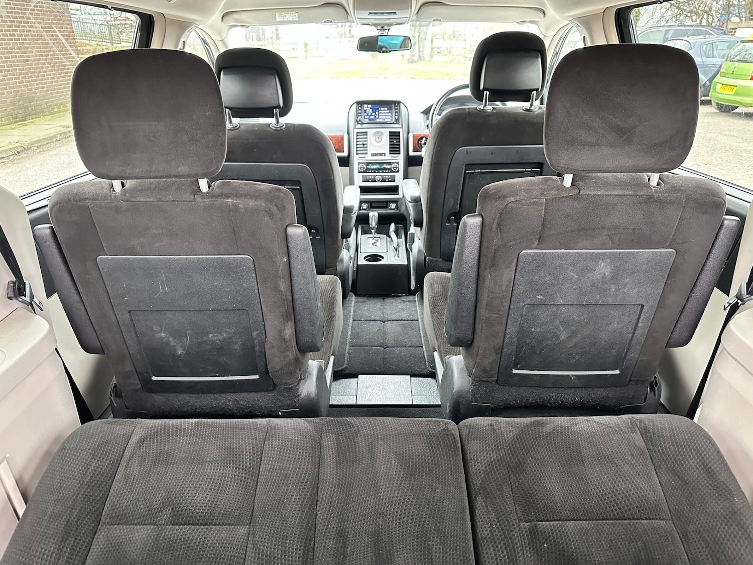 Used Chrysler Grand Voyager 2014 for sale - 77607853: Photo 9