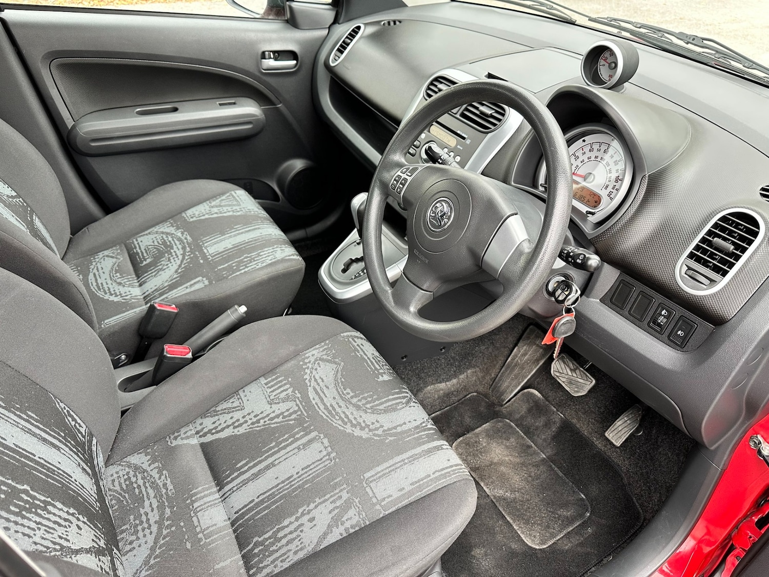 Used Vauxhall Agila 2013 for sale - 76334888: Photo 9